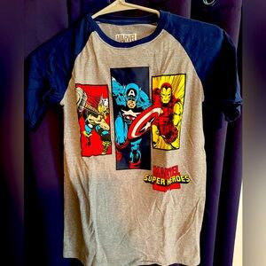 Marvel elbow sleeve tee